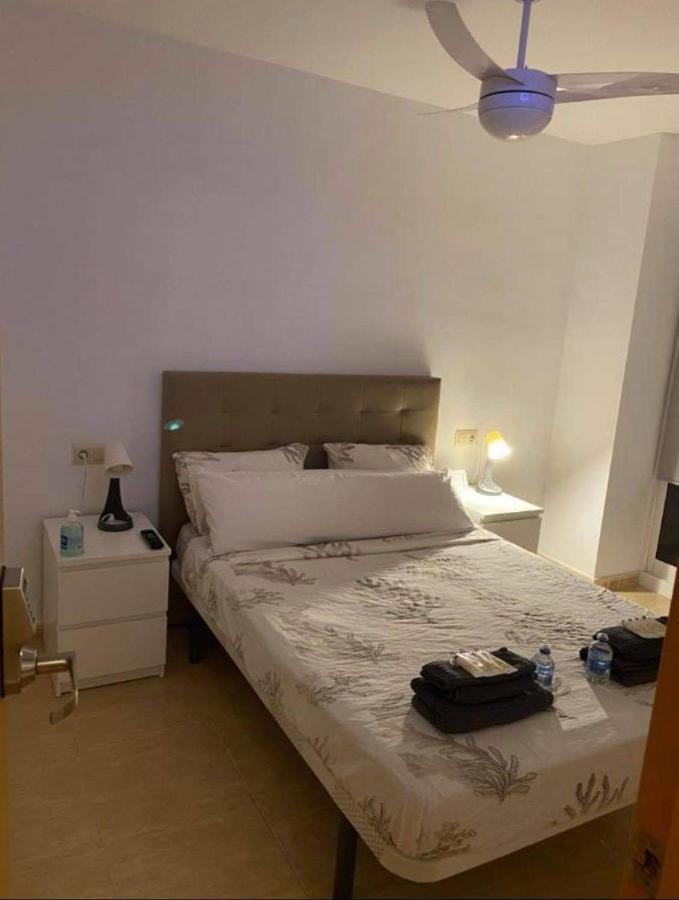 Habitacion Doble In My Apartament At The Beach Valencia Luaran gambar